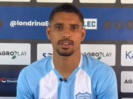 Daniel Amorim assume liderança no elenco do Londrina