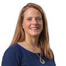 Karen Amstutz's Instagram, Twitter & Facebook