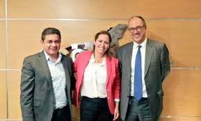 Juan carlos echeverry presentó su renuncia a la presidencia de ecopetrol y será reemplazado por felipe bayón pardo, quien hasta hoy se desempeñaba como vicepresidente ejecutivo. Marcela Amaya Garcia On Twitter Con Presidente Ecopetrol Sa Juan Carlos Echeverry Y El Alcalde De Puerto Gaitan En La Entrega De Campo Rubiales