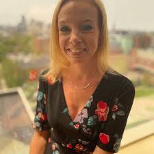 Monique Mack's Instagram, Twitter & Facebook