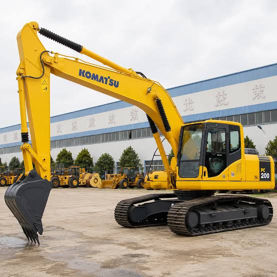 Komatsu PC200-7 Excavator