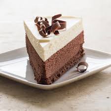 Die rocher torte wird schnell und einfach zubereitet und muss noch nicht einmal in den backofen. 1001 Ideen Und Rezepte Fur Eine Torte Ohne Backen