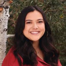 Natalie Zander's Instagram, Twitter & Facebook