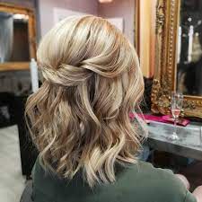 Ohne Titel Frisuren Mittellanges Haar Short Wedding Hair Bridesmaid Hair Half Up Half Up Half Down Short Hair