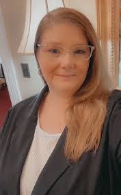 Kasi Mitchell's Instagram, Twitter & Facebook