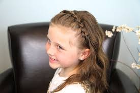Find all types of braided hairstyles with tutorials from french, box, black, or side braids to braid styles for kids that are easy and make you with braids hairstyles like this, your kid's natural hair will be protected in the most wonderful way. Dutch Lace Braided Headband Braid Hairstyles Cute Girls Hairstyles