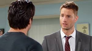 Les nombreux personnages de la série coexistent au sein de cette ville et la plupart d'entre eux se côtoient, car fréquentent les mêmes lieux publics et lieux de travail. Decouvrez Le Nouveau Visage D Adam Les Feux De L Amour Antenne Reunion Fr