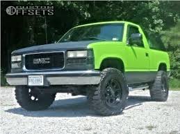 rough country 16530 2 3 gm suspension lift kit rear blocks custom offsets gm suspension lift kit rear blocks