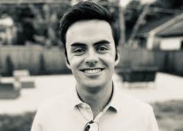 Dustin Cavanaugh's Instagram, Twitter & Facebook