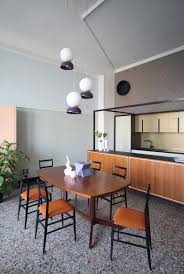 This 19th Century Italian Apartment S Modern Interior Is All Kinds Of Wow Nel 2020 Idee Per Interni Interni Casa Idee Di Interior Design