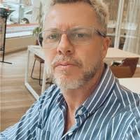 400+ perfiles de «Dobler»