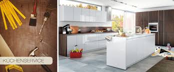 Dann müssen die neuen einrichtungsstücke. Kuchenplanung Aufbau Kuchenstudio Luneburg