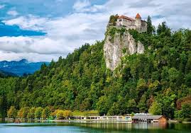 Slovenia offers tourists a wide variety of landscapes: Things To Do In Lake Bled Slovenia Travelpassionate Com