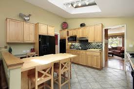 This easy and cheap kitchen update ideas is quick and does not require to strip and paint kitchen cabinets. What Is The Best Color Paint For A Kitchen With Oak Cabinets Upgraded Home