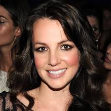 Pin On Britney Singer Style