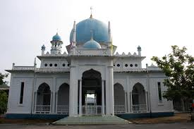 Terdapat banyak sangat tempat menarik di melaka. Pudin Ttg Kembara Alam Bumi Siam Day 2 Merentas Yala Menuju Pattani