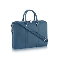 Porte Documents Voyage Pm Cuir Taiga Sacs Homme Louis Vuitton Porte Documents Sac A Main Louis Vuitton Sac D Ordinateur Portable En Cuir