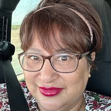 She Says Her Mother Gives 'Useless and Unnecessary' Christmas Gifts to Her  Kids