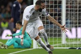 His girlfriend name is manon marasault but yet to be his wife and has two kids. Karim Benzema Biography Net Worth Age Height Nationality Siblings Stats Religion Children And Wife Abtc