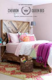 How to make a reclaimed wood headboard with new wood for less than $50. How To Build A Diy Reclaimed Wood Chevron West Elm Alexa Bed