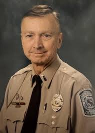 Karen Petro's Instagram, Twitter & Facebook