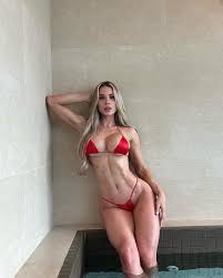 Selika exposito nude