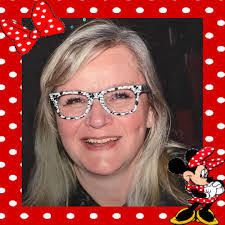 Doran Bouchard's Instagram, Twitter & Facebook