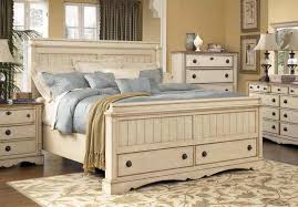 White Glazed Bedroom Set Different Ways To Creating Distressed Bedroom Furniture M Rustic Bedroom Furniture White Rustic Bedroom Distressed Bedroom Furniture