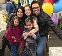 Pediram tanto remake de camp rock que deram de fato viu oq vcs fizeram. Papa A Toda Madre Tata De A Gata 2017 Film Serial Cinemagia Ro