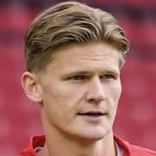 David Møller Wolfe Salary & Contract Details