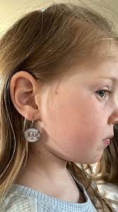 Anyone in Belleville sell beaded earrings?