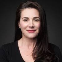 Sarah Sweet's Instagram, Twitter & Facebook