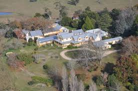 The Scale Of The Hillview House And Gardens Can Be Seen In This Aerial Shot By The 1990s The House Was Falling Into Serio Heritage Hotel Hotel Accommodations