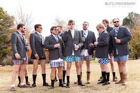 Funny Groom Groomsmen Photo Wedding Photo Ideas Wedding Humor Funny Wedding Photos Groomsmen Photography