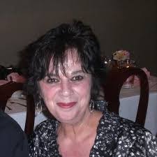 Marilyn Tavares's Instagram, Twitter & Facebook