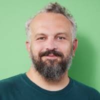 90+ Profile mit dem Suchbegriff „Dombek“