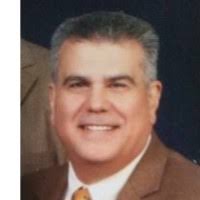 100+ perfiles de «Moschella»