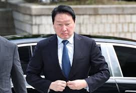 South Korea A.I. Billionaire Ordered to Pay More Than Half a Billion Dollars in ‘Divorce of the Century’