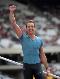 Renaud lavillenie berlin 2009.jpg 640 × 426; Renaud Lavillenie 922 1200 Pole Vault Track And Field Athlete