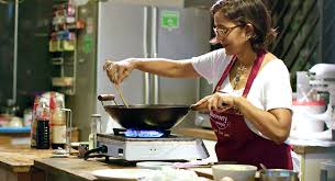 If your family is among the many who love passing time at home in this common hub, you already know that having the best appliances can make all that cook. Cooking Class Singapore Learn To Cook In A Local Home Kitchen