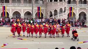 Ia berhenti berdekatan pada 13.30. Aurum Rose Of Cbn Convent Bukit Nanas Colourguards Youtube