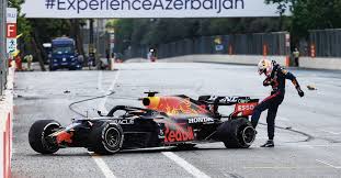 Sergio perez debuted in formula one in 2011 with the sauber team. Sergio Perez Takes Victory In Baku After Crazy Race Ruetir