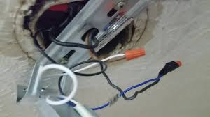 How the ceiling fan works? Why Does A Single Switch On The Wall Control Only The Fan On My Ceiling Fan Home Improvement Stack Exchange