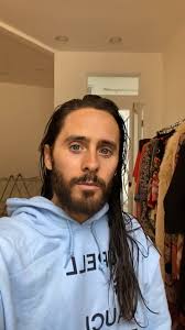 Unbeknownst to robbie, leto was playing a prank and the. Live On Ig 17 04 2020 Jared Leto Hot Jared Leto Jared