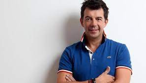 Stéphane plaza endorses the costume of pierre richard in the play that inspired the film a left out of. Pour Stephane Plaza C Est A Gauche En Sortant De L Ascenseur