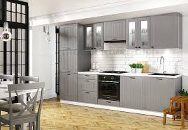 Landhauskuche Lora Kuchenzeile 300 Cm 9 Tlg Landhausstil Weiss Beige Oder Grau Ebay Holzfronten in cremeweiß oder in natürlichen holztönen mit kassettentüren oder sprossenscheiben.