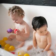 Silicone Bath Toy Character Squirt Marcus Marcus