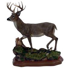 Sitting buck & doe deer set statue lawn ornament garden whitetail sculpture yard buy: Whitetail Buck Figurine