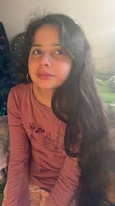 Bellas brief meetings with Ariana 🩷 ( uploading original videos onto Bella's  page as I realised they aren't