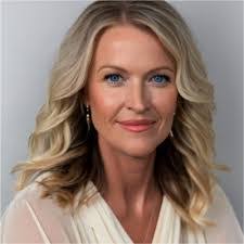 Natasha Walmsley's Instagram, Twitter & Facebook